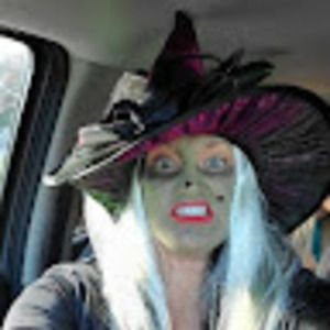 Meet your Posher, Desirae